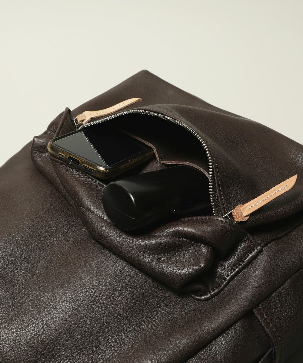 新品未使用 wjk レザーバックパック　ブラック　定価77,000円 特典対象】リュック 本革 日本製 ヌメ革 シュリンクレザー バック