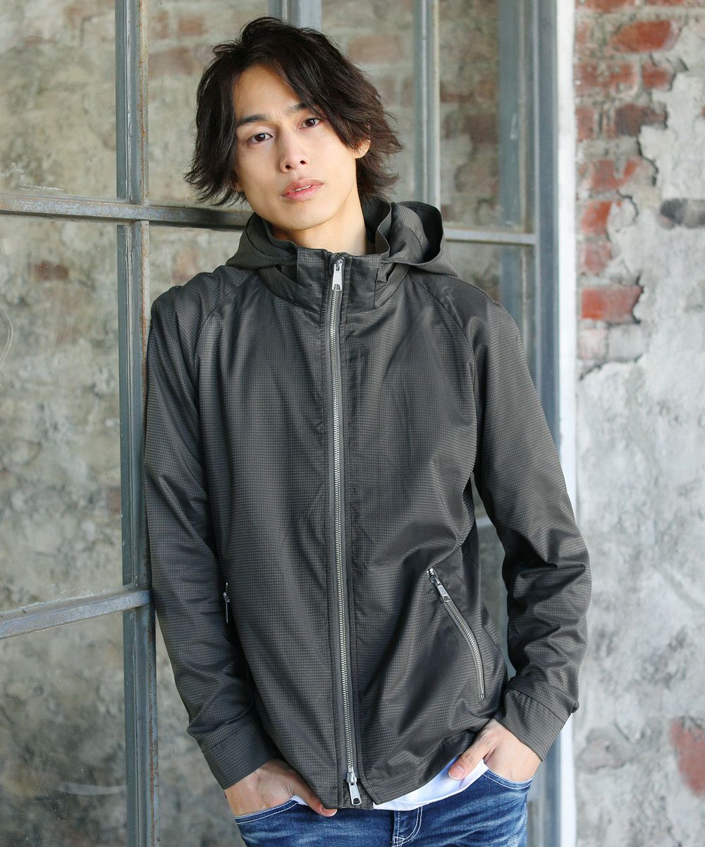 000000010649-09-m.jpg?t=