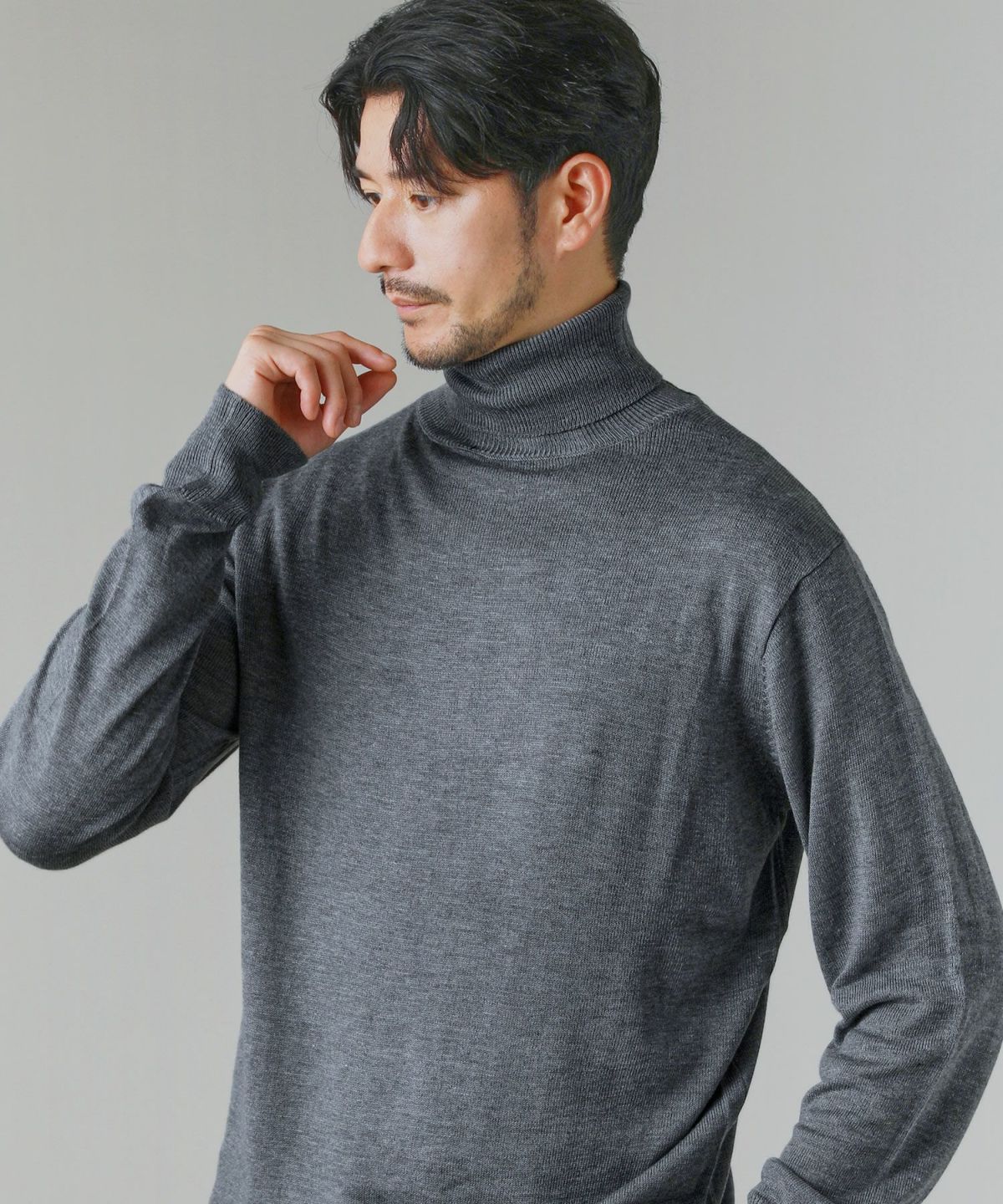12Gシープカシミアタッチ天竺タートルネックニット | 【公式