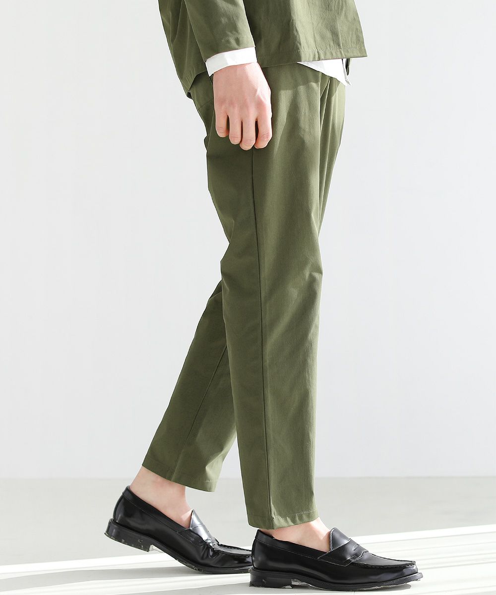 抗菌防臭付きノーカラーカーデジャケット＆テーパードパンツ