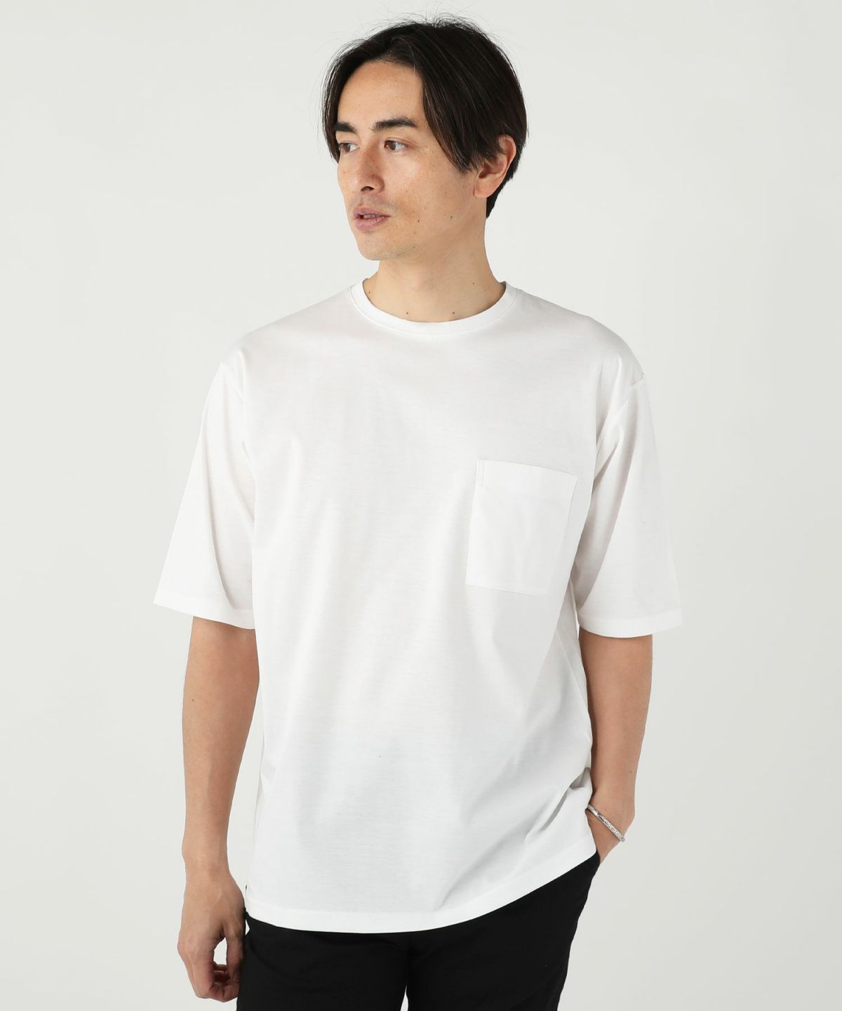 ebure 超長綿スーピマコットン オーバーサイズTシャツ 新品タグ付 ebure 超長綿スーピマコットン オーバーサイズTシャツ 新品タグ