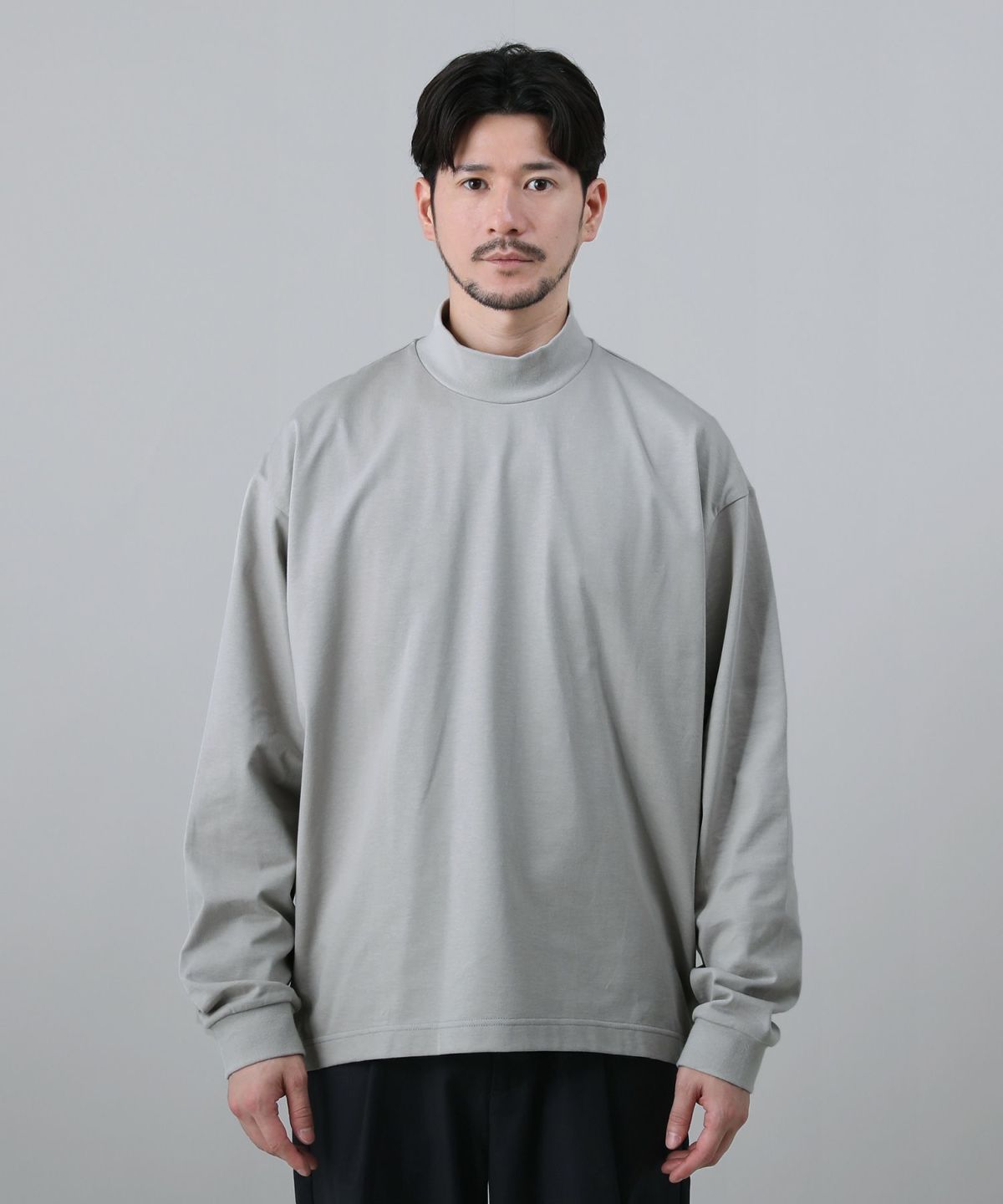 Cuarto UNITED モックネック 半袖カットソー フロントロゴ UV