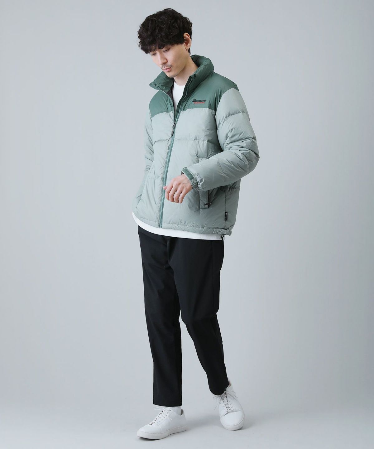 1552 U【00sモデル】ナイキ☆ワンポイント刺繍ボリュームダウンジャケット 90s ナイキ NIKE ダウン ジャケット 白タグ 刺繍ロゴ イエロー