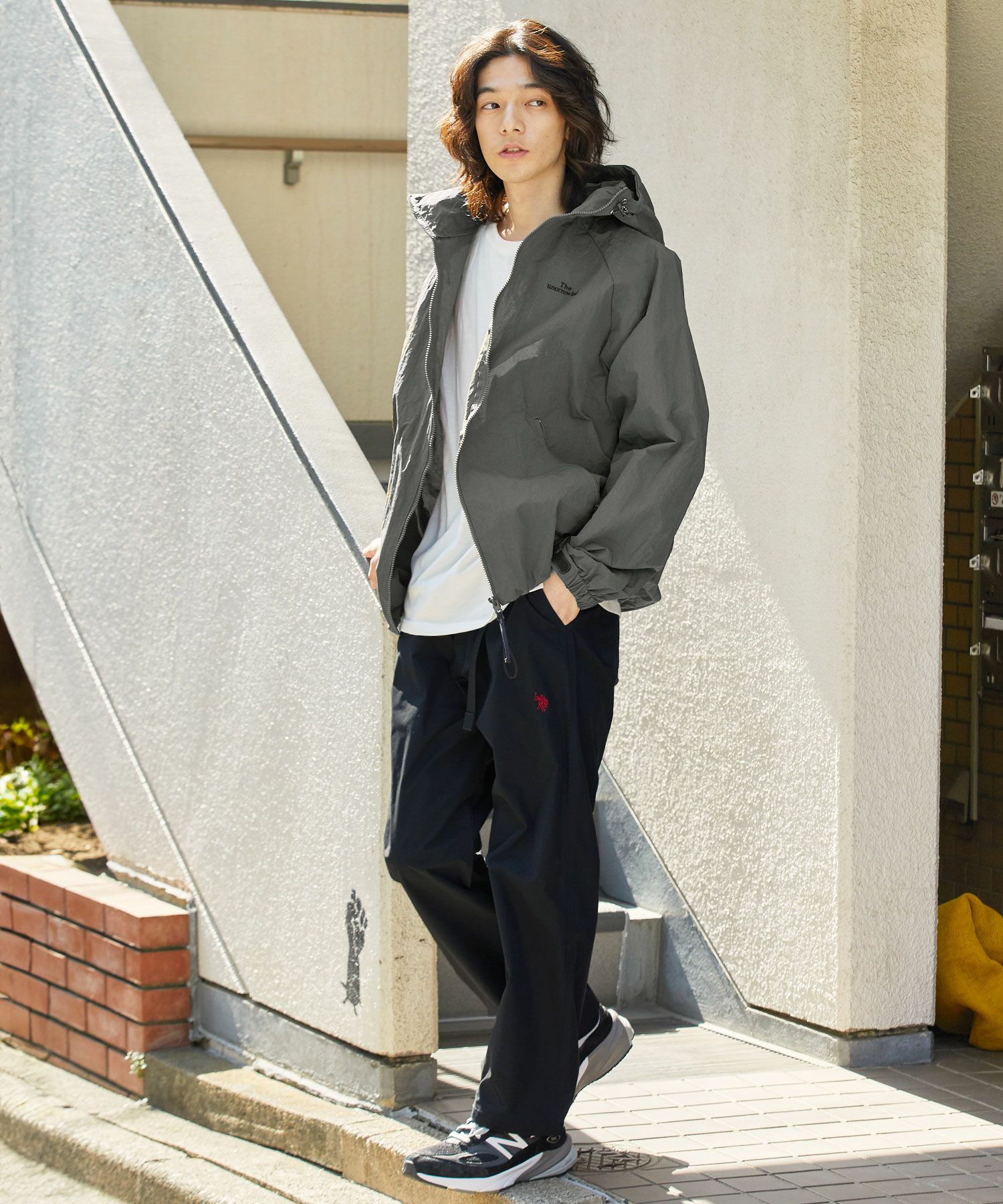 000000011933-04-xl.jpg?t=