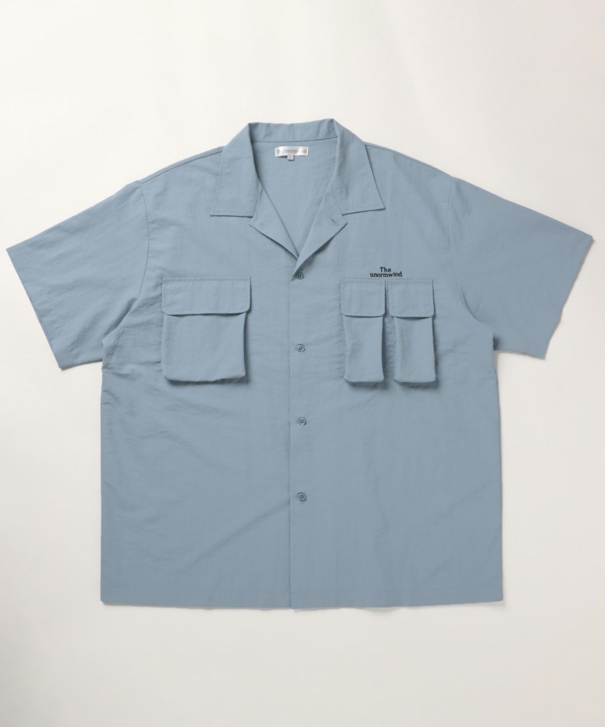 美品　NEROLI デザインシャツ　刺繍ロゴ　比翼ボタン　日本製 ツール・ド・フランス 2025 オフィシャル ロゴ刺繍ポロシャツ(XS