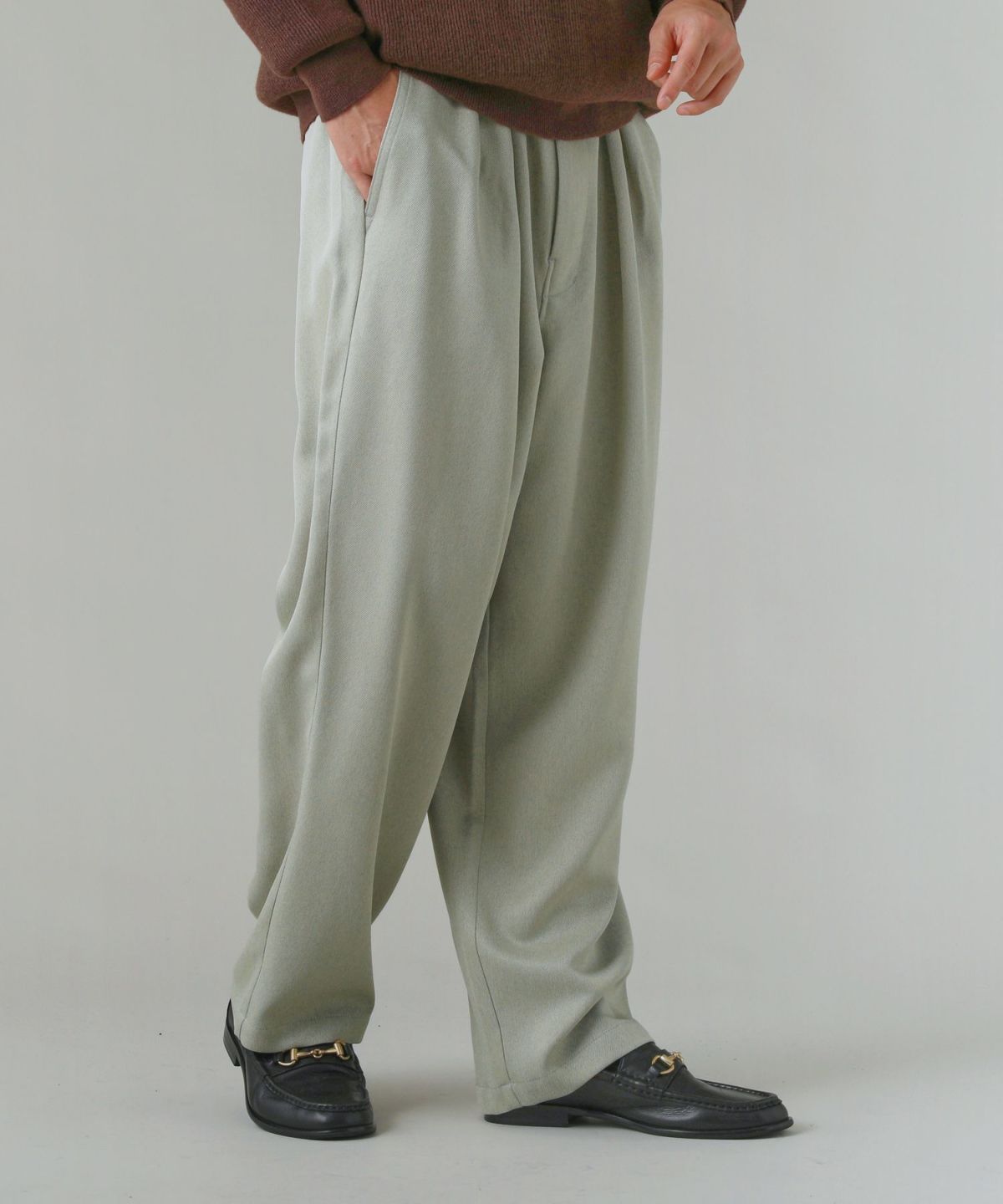 スプートニクス（SPUTNICKS）/Naturemier?（ナチュレミア）TECHメランジトロツイル 2タック イージーワイドパンツ 日本製Naturemier(R)（ナチュレミア）TECHメランジトロツイル 2タック