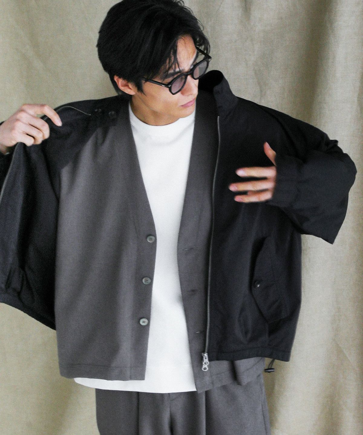 日本製Naturemier TECHリネンライクトロピカルノーカラー長袖