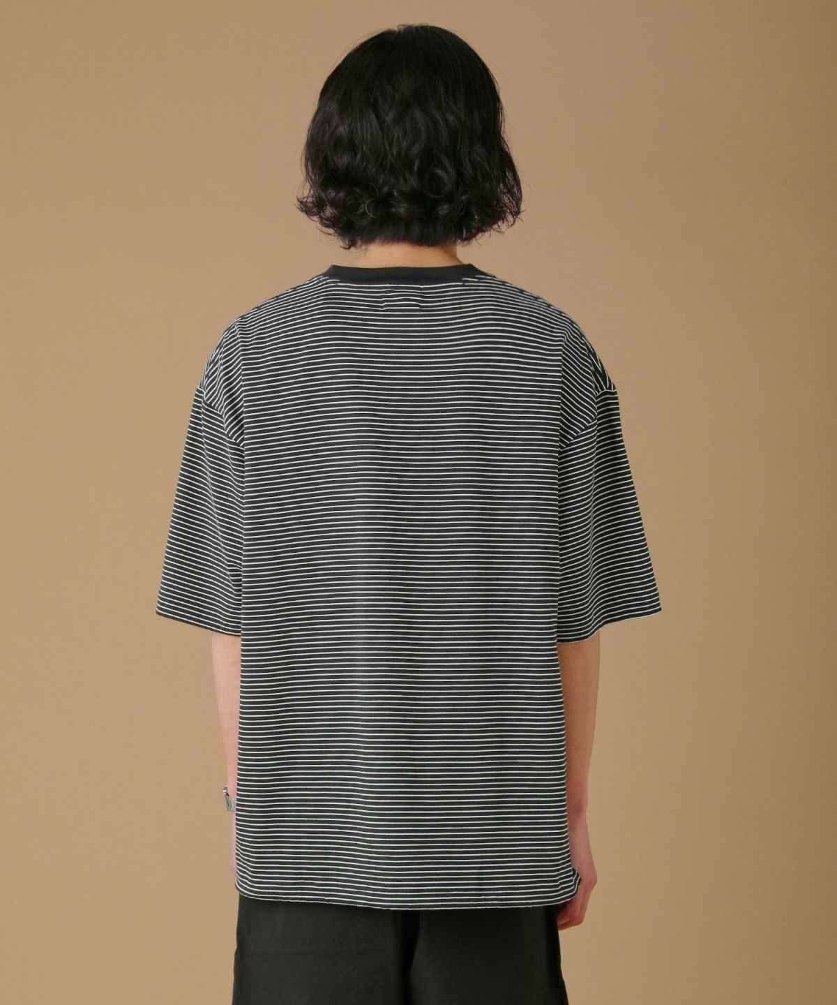 人気を誇る マイクロボーダードローストリングオーバーサイズ半袖Tシャツ トップス
